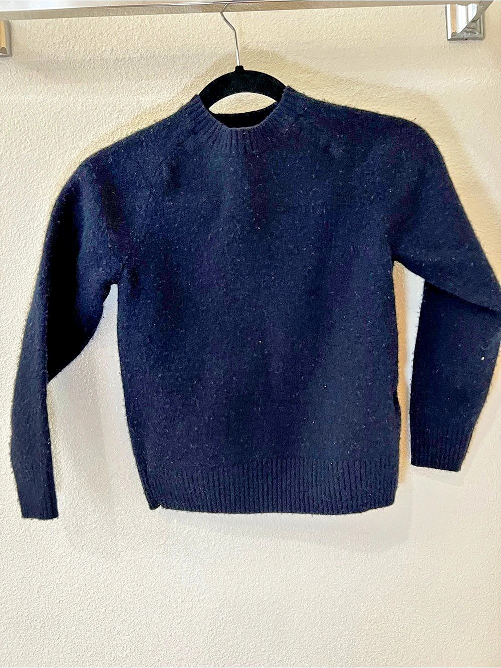 UNIQLO Crewneck Wool Blend Sweater Small Black